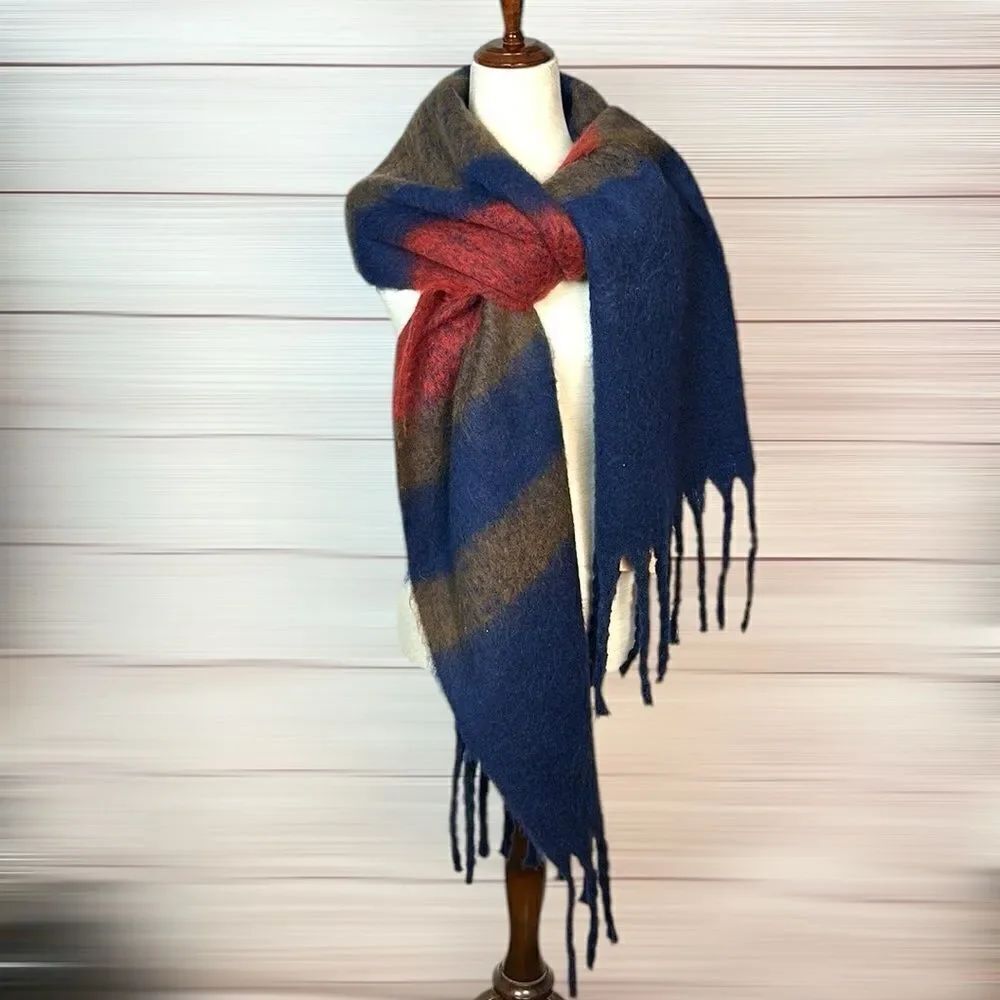NWT Frye and Co. Chunky Fringed Scarf Oversized Blue Taupe Red